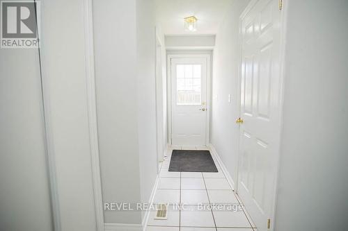 38 Lovell Crescent, Brantford, ON - Indoor Photo Showing Other Room