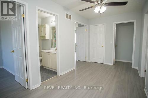 38 Lovell Crescent, Brantford, ON - Indoor Photo Showing Other Room