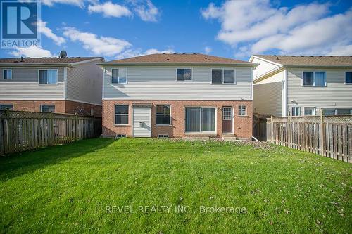 38 Lovell Crescent, Brantford, ON - Outdoor