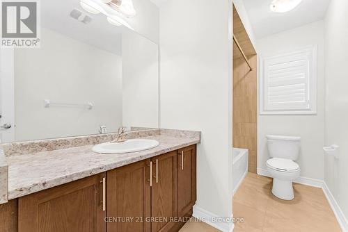 1174 Upper Thames Drive, Woodstock, ON - Indoor Photo Showing Bathroom