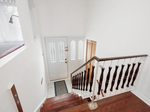 Escalier - 17221 Boul. Brunswick, Kirkland, QC - Indoor Photo Showing Other Room