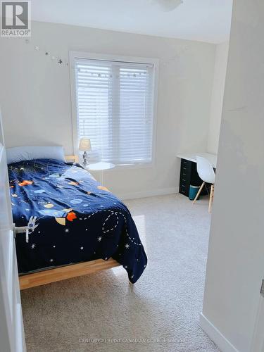 948 - 948 Georgetown Drive N, London, ON - Indoor Photo Showing Bedroom