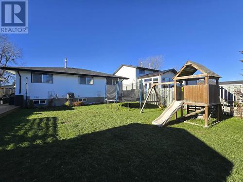 662 Mohawk Cres, Thunder Bay, ON - Outdoor With Exterior