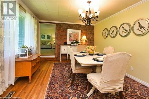 1282 Governors Road, Dundas, ON - Indoor Photo Showing Dining Room