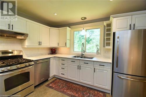 1282 Governors Road, Dundas, ON - Indoor Photo Showing Kitchen With Double Sink