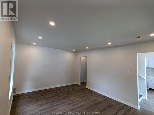 1 Mcnaughton Avenue, Wallaceburg, ON - Indoor Photo Showing Other Room