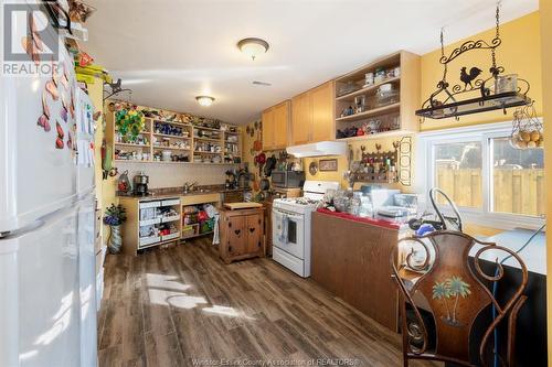 2211 Front Road, Lasalle, ON - Indoor Photo Showing Kitchen