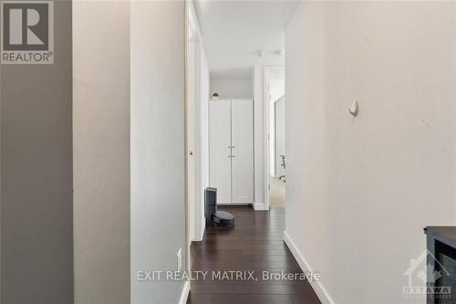 903 - 201 Parkdale Avenue, Ottawa, ON - Indoor Photo Showing Other Room