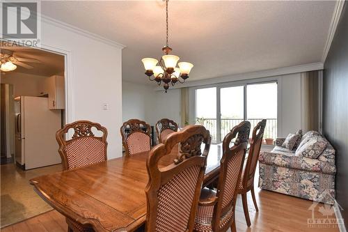 1025 Richmond Road Unit#1003, Ottawa, ON - Indoor Photo Showing Dining Room