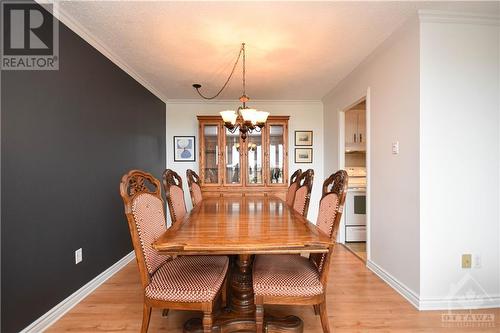 1025 Richmond Road Unit#1003, Ottawa, ON - Indoor Photo Showing Dining Room