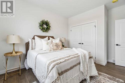 3585 Britt Boulevard, Plympton-Wyoming (Plympton Wyoming), ON - Indoor Photo Showing Bedroom