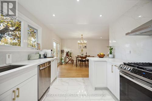 123 Ernest Avenue, Toronto, ON - Indoor Photo Showing Kitchen