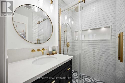 123 Ernest Avenue, Toronto, ON - Indoor Photo Showing Bathroom