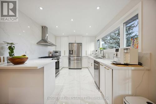 123 Ernest Avenue, Toronto, ON - Indoor Photo Showing Kitchen With Stainless Steel Kitchen With Upgraded Kitchen