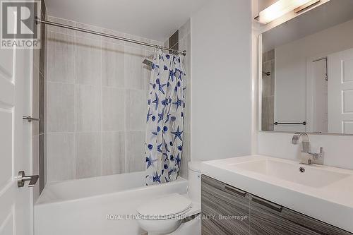 4002 - 318 Richmond Street W, Toronto, ON - Indoor Photo Showing Bathroom