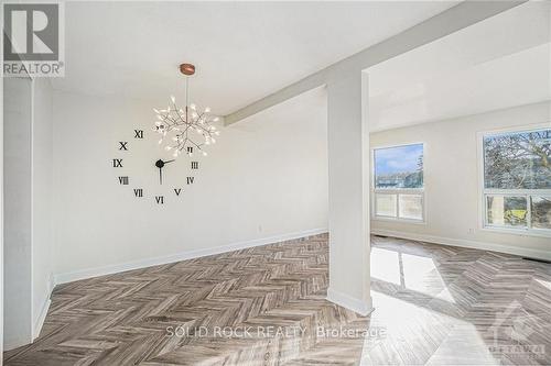 1945 Greenway Park, Ottawa, ON - Indoor Photo Showing Other Room