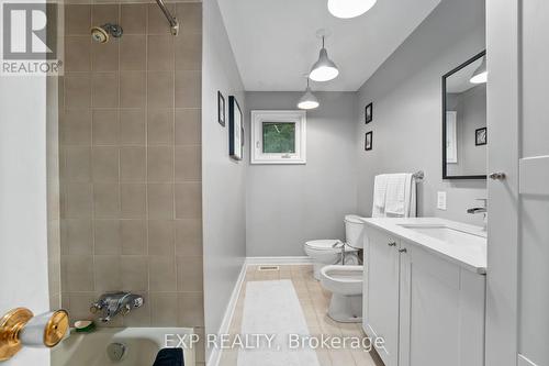 4135 Hickory Drive, Mississauga, ON - Indoor Photo Showing Bathroom