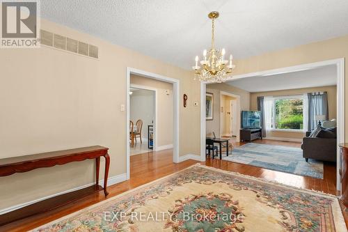 4135 Hickory Drive, Mississauga, ON - Indoor Photo Showing Other Room