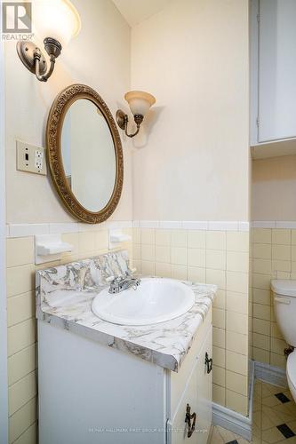 366 Dundas Street W, Greater Napanee, ON - Indoor Photo Showing Bathroom