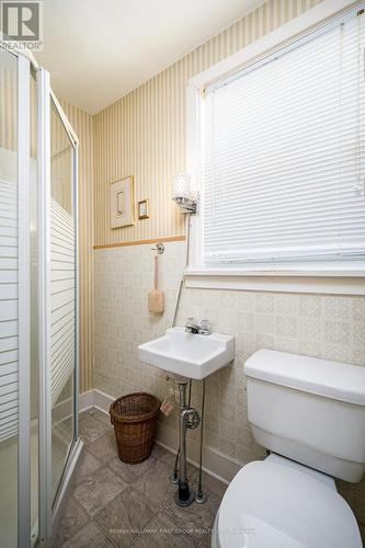 366 Dundas Street W, Greater Napanee, ON - Indoor Photo Showing Bathroom