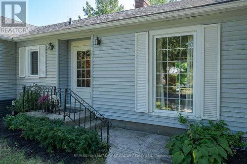 366 Dundas Street W, Greater Napanee, ON - Outdoor With Exterior