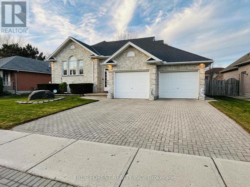 531 Ambleside Drive, London, ON - Outdoor With Facade