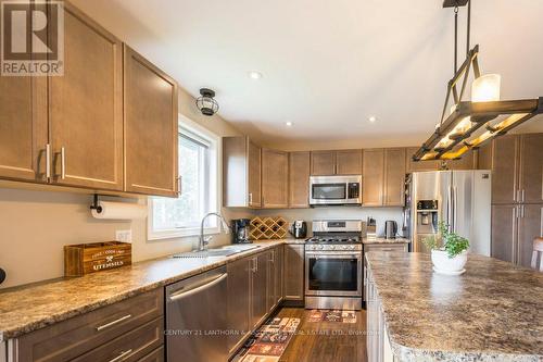 1053 Smith Street, Quinte West (Murray Ward), ON - Indoor Photo Showing Kitchen