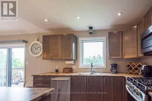 1053 Smith Street, Quinte West, ON - Indoor Photo Showing Kitchen