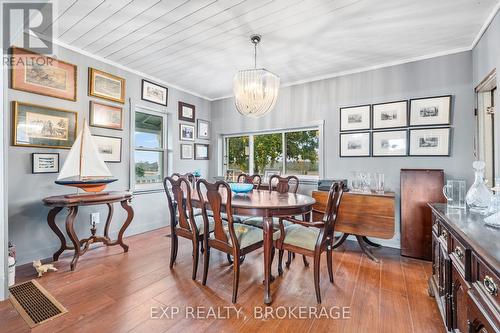 109714 Highway 7, Tweed, ON - Indoor Photo Showing Dining Room