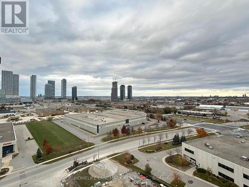 1511 - 60 Honeycrisp Crescent, Vaughan, ON - Outdoor With View