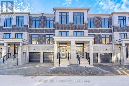 26 George Bales Lane, Richmond Hill, ON - Outdoor With Facade