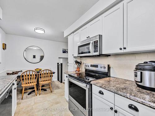 1 The Blvd, New Tecumseth, ON - Indoor Photo Showing Kitchen