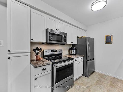 1 The Blvd, New Tecumseth, ON - Indoor Photo Showing Kitchen