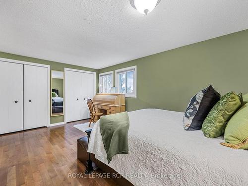 1 The Blvd, New Tecumseth, ON - Indoor Photo Showing Bedroom