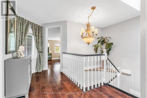 654 Ashprior Avenue, Mississauga, ON - Indoor Photo Showing Other Room