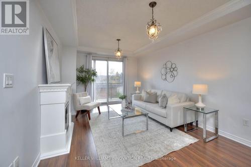 310 - 539 Belmont Avenue W, Kitchener, ON - Indoor Photo Showing Living Room