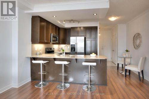 310 - 539 Belmont Avenue W, Kitchener, ON - Indoor Photo Showing Kitchen With Upgraded Kitchen