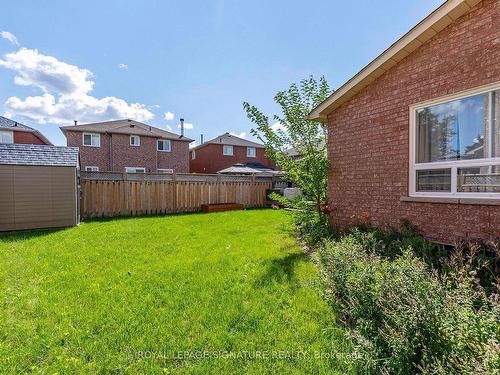 7394 Cloverleaf Crt, Mississauga, ON - Outdoor