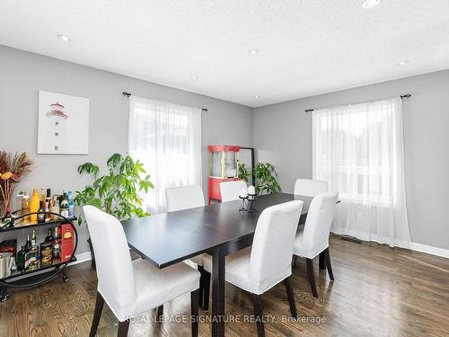 7394 Cloverleaf Crt, Mississauga, ON - Indoor Photo Showing Dining Room