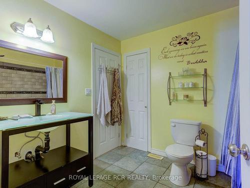 44 Geddes St W, Minto, ON - Indoor Photo Showing Bathroom