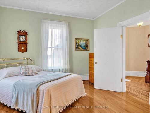 124 Centre St, Trent Hills, ON - Indoor Photo Showing Bedroom