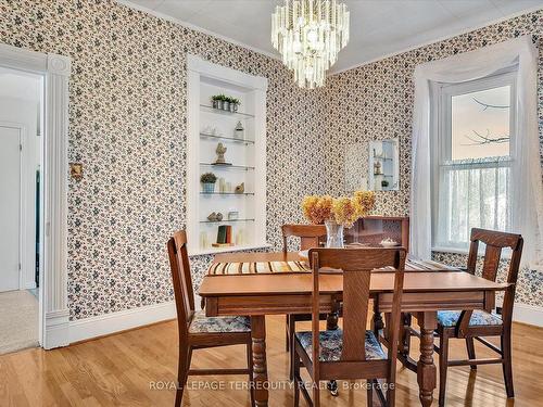 124 Centre St, Trent Hills, ON - Indoor Photo Showing Dining Room