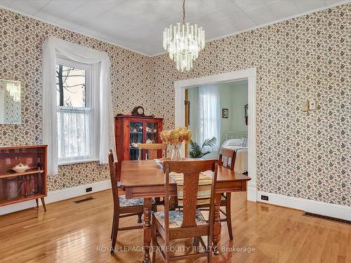 124 Centre St, Trent Hills, ON - Indoor Photo Showing Dining Room