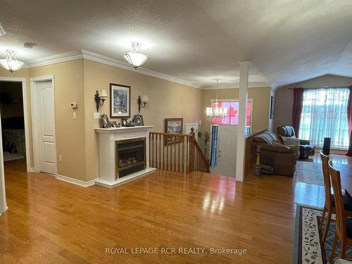 316 Main St W, Southgate, ON - Indoor With Fireplace