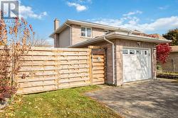 119 NAPOLEON COURT  London, ON N5V 4B4