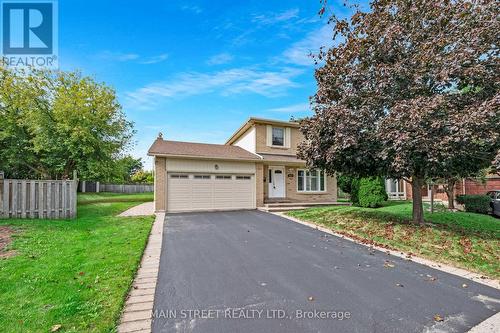 655 Haines Road, Newmarket, ON - Outdoor With Facade