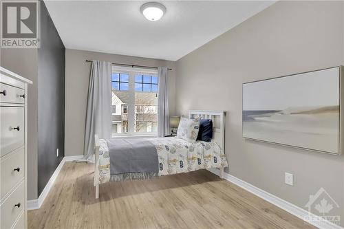 2nd bedroom is very spacious!! - 368 Horseshoe Crescent, Stittsville, ON - Indoor Photo Showing Bedroom