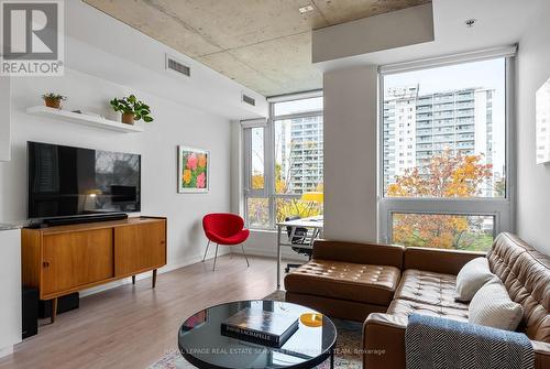 311 - 707 Dovercourt Road, Toronto, ON - Indoor Photo Showing Living Room