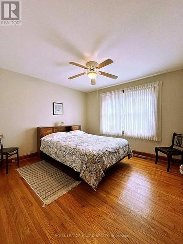 124 Aldercrest Avenue, Hamilton, ON - Indoor Photo Showing Bedroom