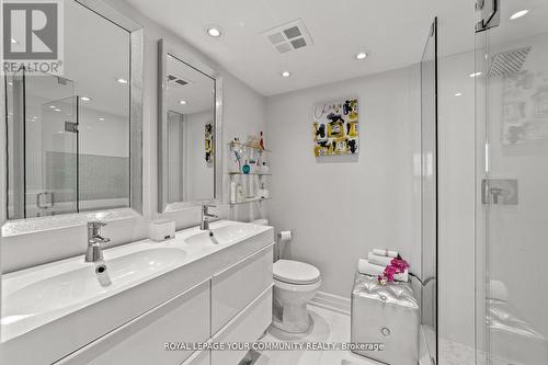 503 - 7420 Bathurst Street, Vaughan, ON - Indoor Photo Showing Bathroom